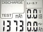 Чтобы проверить срок службы сменных батарей (например, 18650), самый простой способ использовать зарядное устройство - это определить емкость (мАч), например, Opus BT-C100